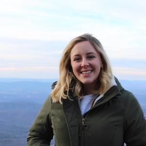 Meet your Posher, Caroline